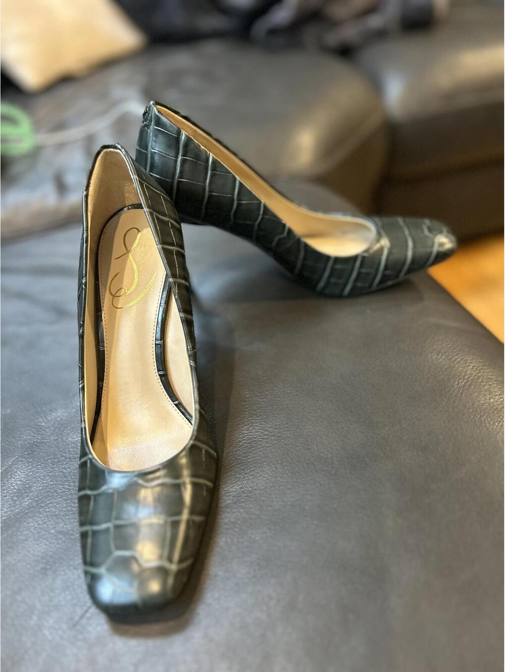 Sam Edelman Elegant Green Crocodile Print High Heelssize 6.5